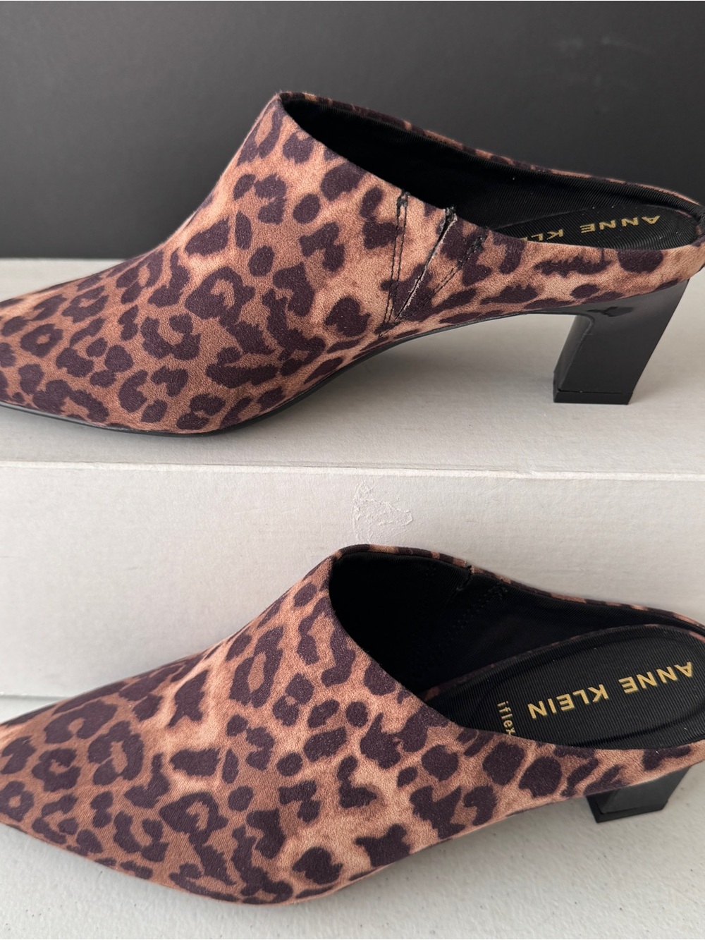 Anne Klein Sabrine Leopard Women’s Size 7M  Shoes Pull On Bootie Pumps Casual